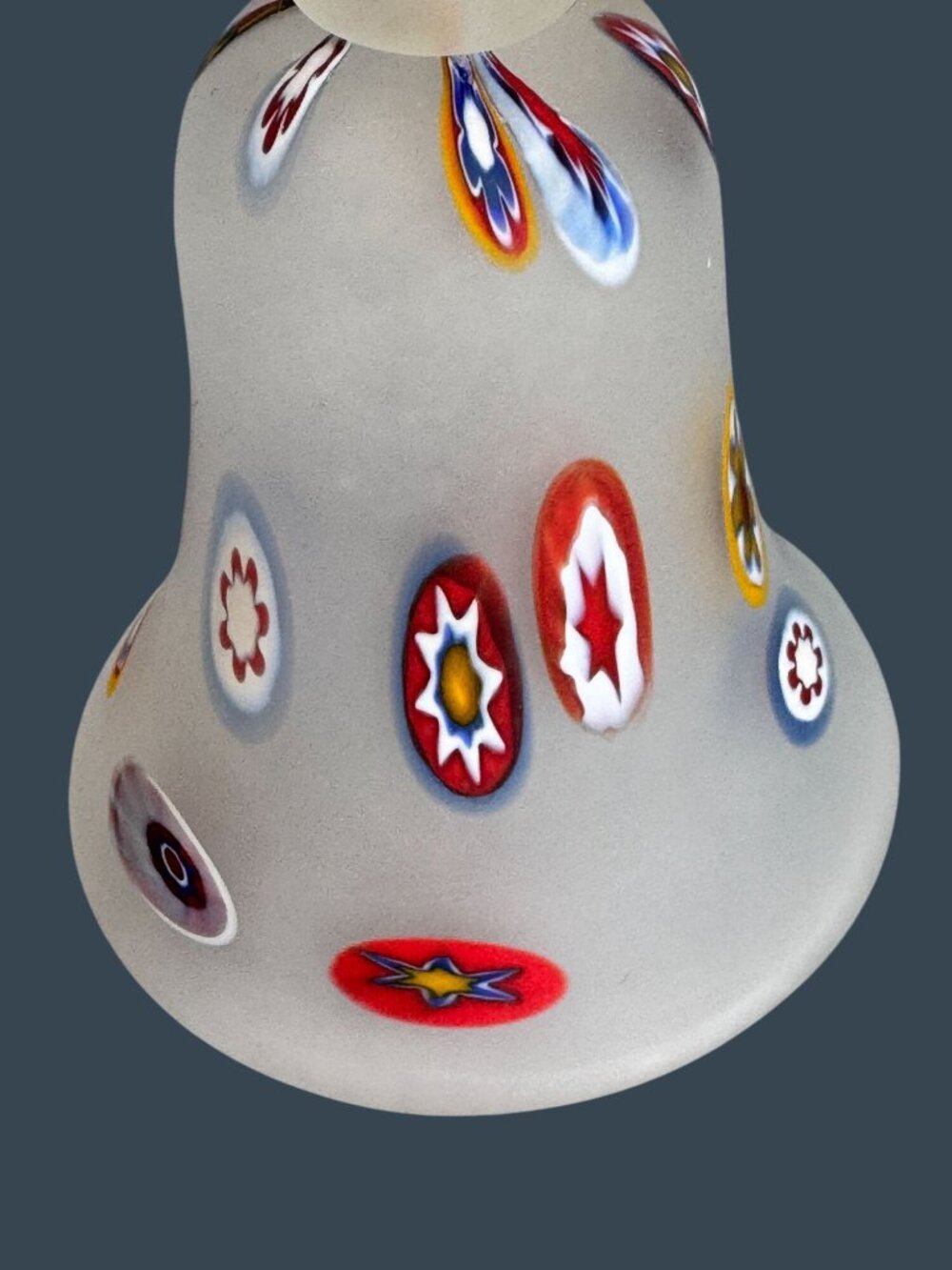 Vintage Frosted Art Glass Bell Millefiori Elephant Finial Hand Blown 5¼" Tusk Ch - Picture 7 of 9